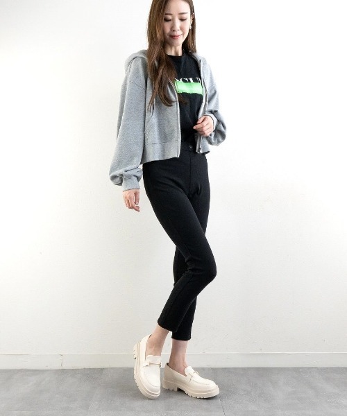 Fabby fabby(ファビィーファビィー)の「ビットローファータンクソールシューズ(ローファー・レディース・アイボリー・SMALL/LARGE/MEDIUM)」の6枚目の写真