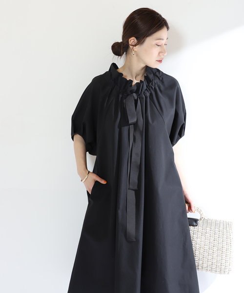 美品 ヴェルメイユパーイエナ コットントロピカルドロストリボンワンピース　黒 VERMEIL par iena（ヴェルメイユパーイエナ）の「コットントロピカル