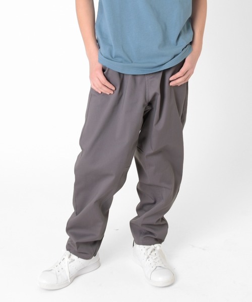 GLAZOS（グラソス）の「【ラクパン】[テーパード]TCカラーツイル・アクティブパンツ（その他パンツ・キッズ・カーキ/ブルー/ベージュ/グレー/ブラック・140cm/150cm/170cm/130cm/160cm）」の3枚目の写真