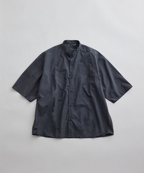 ADAM ET ROPE'（アダムエロペ）の「【小松マテーレ】ナイロンタスラン オーバーサイズ バンドカラー シャツ / 撥水（シャツ/ブラウス・メンズ・スミクロ/ベージュ系その他/ターコイズブルー・L/M）」の13枚目の写真