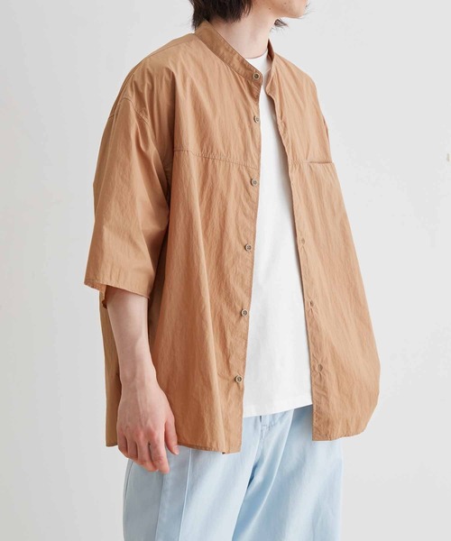 ADAM ET ROPE'（アダムエロペ）の「【小松マテーレ】ナイロンタスラン オーバーサイズ バンドカラー シャツ / 撥水（シャツ/ブラウス・メンズ・スミクロ/ベージュ系その他/ターコイズブルー・L/M）」の22枚目の写真