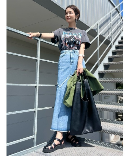 Right-on(ライトオン)の「ヴィンテージ加工バンドT(Tシャツ/カットソー・メンズ・ブラック/ブラック×ホワイト/ブラック×グレー・M/S/L/XL)」の8枚目の写真