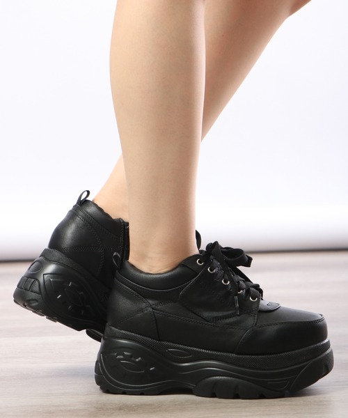 lus.（ラスドット）の「厚底サイドジップスニーカー（スニーカー・レディース・ブラック/ホワイト・S/M/L/LL/3L）」の15枚目の写真