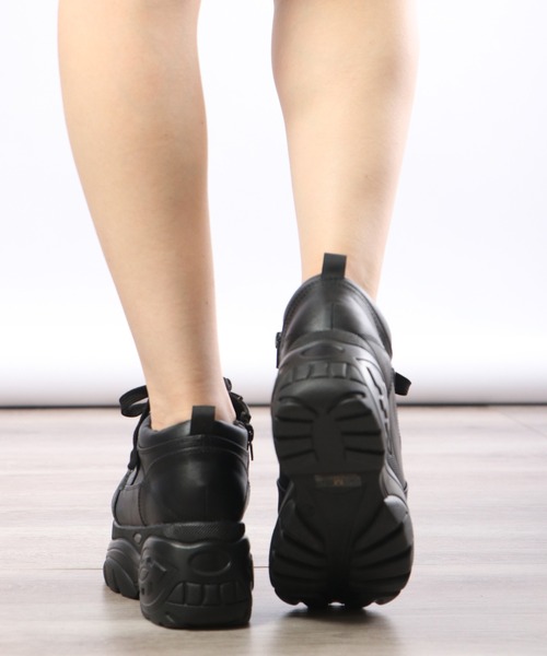 lus.（ラスドット）の「厚底サイドジップスニーカー（スニーカー・レディース・ブラック/ホワイト・S/M/L/LL/3L）」の16枚目の写真