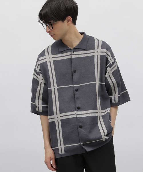 LAKOLE（ラコレ）の「チェックガラニット半袖シャツ / 704945（ニット/セーター・メンズ・ベージュ/チャコールグレー/ブルー・MEDIUM/LARGE）」の17枚目の写真
