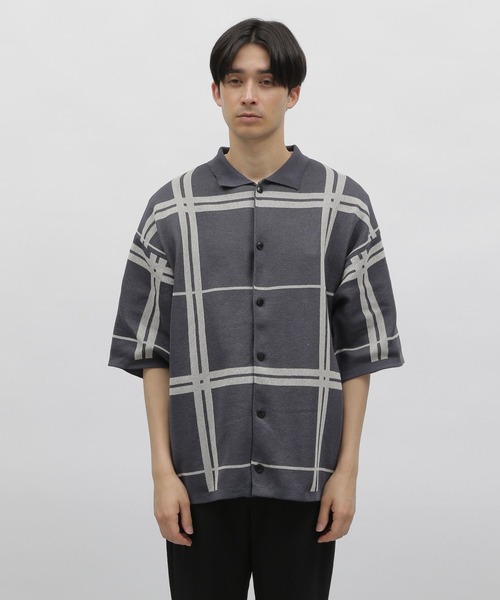 LAKOLE（ラコレ）の「チェックガラニット半袖シャツ / 704945（ニット/セーター・メンズ・ベージュ/チャコールグレー/ブルー・MEDIUM/LARGE）」の14枚目の写真