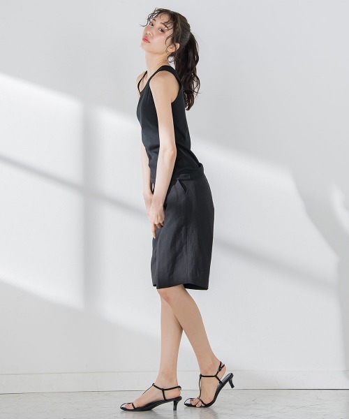 VICKY（ビッキー）の「【大人女子のための優秀タンク】パット付アシメリブ《洗濯機で洗える》（キャミソール・レディース・ブラック/ホワイト/ベージュ・M）」の4枚目の写真