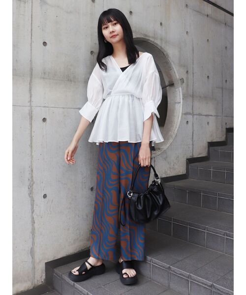 MURUA(ムルーア)の「シアーカシュクールシャツ(シャツ/ブラウス・レディース・ホワイト/ダークグレー/ライトグレー・FREE)」の15枚目の写真