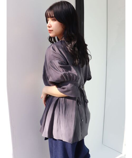 MURUA(ムルーア)の「シアーカシュクールシャツ(シャツ/ブラウス・レディース・ホワイト/ダークグレー/ライトグレー・FREE)」の6枚目の写真