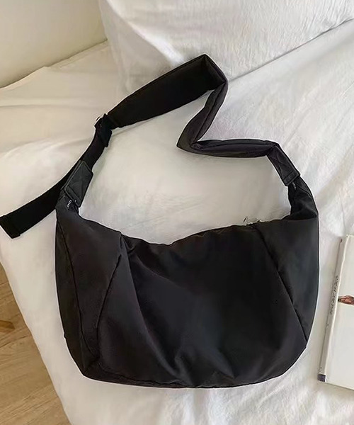 c.u.l（シーユーエル）の「ナイロン斜め掛けショルダーバッグ cula705（ショルダーバッグ・レディース・ブラック/ホワイト・FREE）」の18枚目の写真