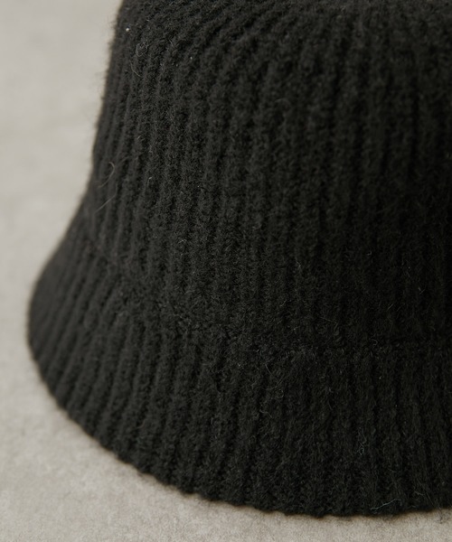 ear PAPILLONNER（イアパピヨネ）の「ニットバケットハット【SUM1 STYLE（スミ スタイル）】（ハット・レディース・ブラック/アイボリー・FREE）」の4枚目の写真