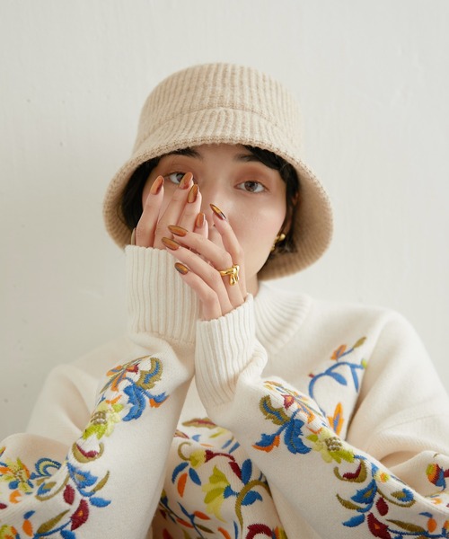 ear PAPILLONNER（イアパピヨネ）の「ニットバケットハット【SUM1 STYLE（スミ スタイル）】（ハット・レディース・ブラック/アイボリー・FREE）」の9枚目の写真