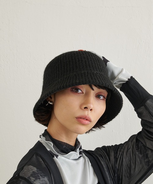 ear PAPILLONNER（イアパピヨネ）の「ニットバケットハット【SUM1 STYLE（スミ スタイル）】（ハット・レディース・ブラック/アイボリー・FREE）」の14枚目の写真