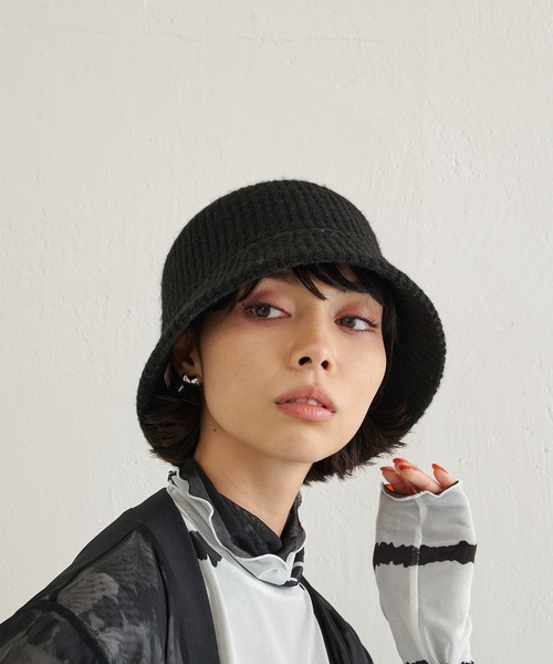 ear PAPILLONNER（イアパピヨネ）の「ニットバケットハット【SUM1 STYLE（スミ スタイル）】（ハット・レディース・ブラック/アイボリー・FREE）」の15枚目の写真