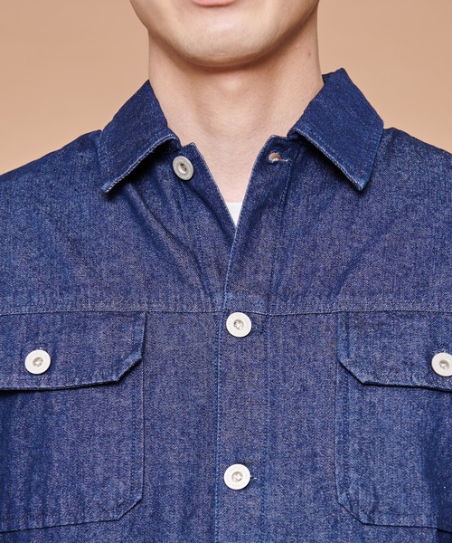 Arnold Palmer（アーノルドパーマー）の「ミドルオンス デニム シャツ ジャケット（シャツ/ブラウス・メンズ・ブルー/ライトブルー・LL/M/L）」の3枚目の写真