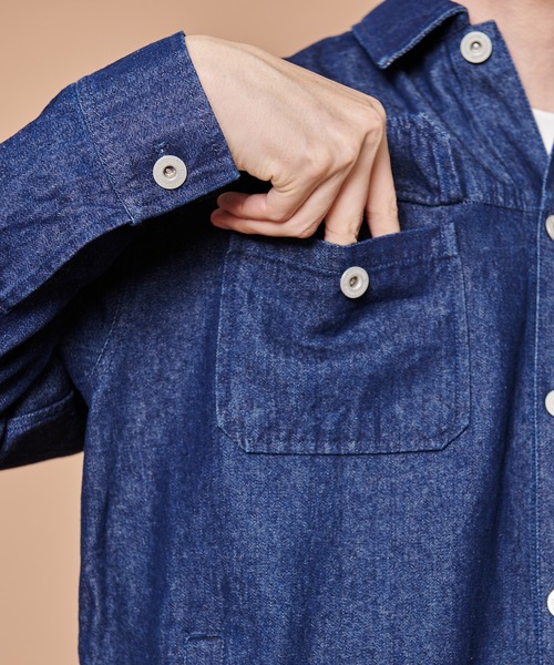 Arnold Palmer（アーノルドパーマー）の「ミドルオンス デニム シャツ ジャケット（シャツ/ブラウス・メンズ・ブルー/ライトブルー・LL/M/L）」の5枚目の写真