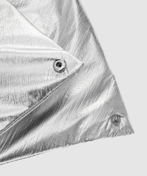 MM6 Maison Margiela（ｴﾑｴﾑｼｯｸｽ ﾒｿﾞﾝ ﾏﾙｼﾞｪﾗ）の「MINI JAPANESE（ハンドバッグ・レディース・シルバー・FREE）」の3枚目の写真