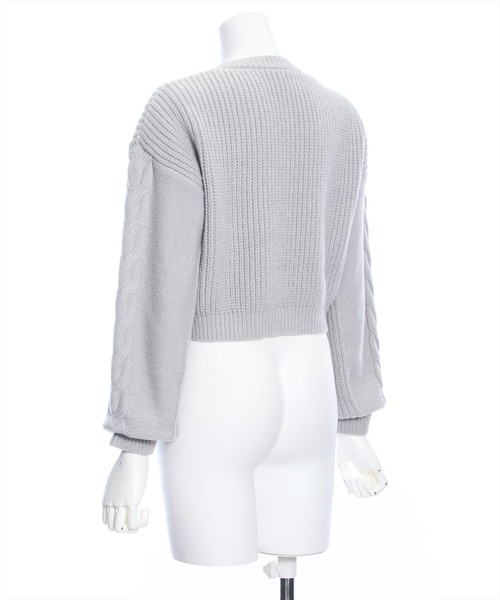 clear（クリア）の「ハート釦ケーブルニットカーディガン≪STAY MOTION≫（ニット/セーター・レディース・グリーン/グレイッシュベージュ/グレー・F）」の6枚目の写真