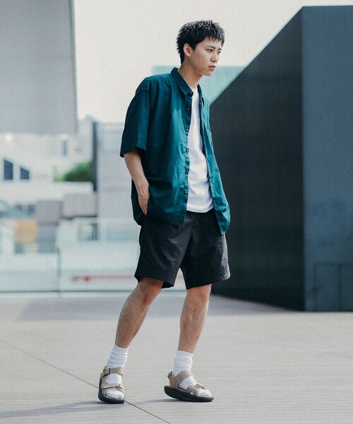 BEAMS（ビームス）の「BEAMS / ソリッド イージー シャツ（シャツ/ブラウス・メンズ・ダークグリーン/ブラック/ベージュ・S/M/L/XL）」の7枚目の写真