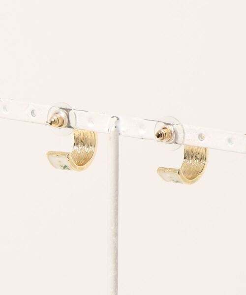tone（トーン）の「【88eighty-eight】アンティークチューリップゴールドフープ ピアス【import】(MA)（ピアス（両耳用）・レディース・ホワイト・FREE）」の7枚目の写真