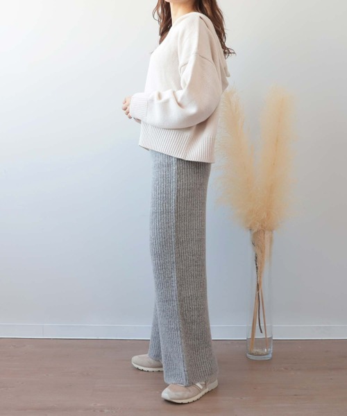 mil(ミル)の「ブークレニットパンツ(その他パンツ・レディース・キャメル/グレイッシュベージュ/グレー・XS/S/M)」の5枚目の写真