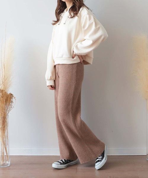 mil(ミル)の「ブークレニットパンツ(その他パンツ・レディース・キャメル/グレイッシュベージュ/グレー・XS/S/M)」の8枚目の写真