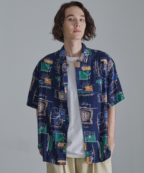 Revo.(レボ)の「【Revo.】フラワーアートパターン/ショートスリーブシャツ/レーヨン/メンズ(シャツ/ブラウス・メンズ・ホワイト/ネイビー/カーキ・M/L)」の14枚目の写真