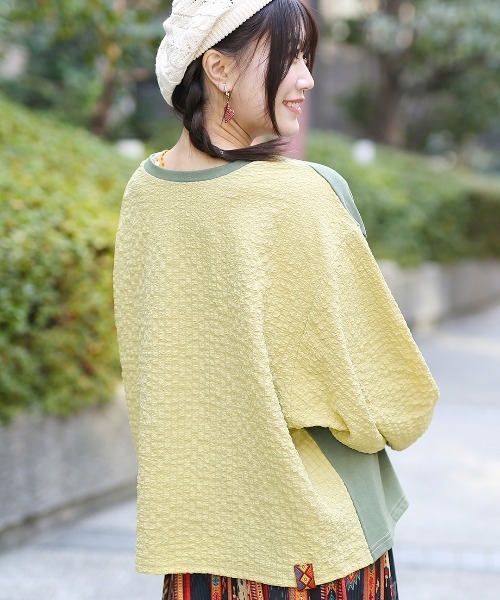 チチカカ(チチカカ)の「2WAYポコポココンビプルオーバー(Tシャツ/カットソー・レディース・ホワイト/カーキ/チャコールグレー・FREE)」の13枚目の写真