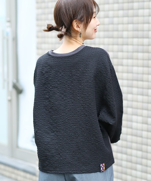 チチカカ(チチカカ)の「2WAYポコポココンビプルオーバー(Tシャツ/カットソー・レディース・ホワイト/カーキ/チャコールグレー・FREE)」の8枚目の写真