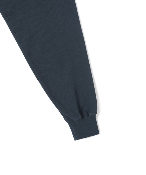 thisisneverthat（ディスイズネバーザット）の「T-Logo LT Crewneck（スウェット・メンズ・グリーン/ネイビー/アイボリー/ヘザーグレー・S/M/L/XL）」の6枚目の写真