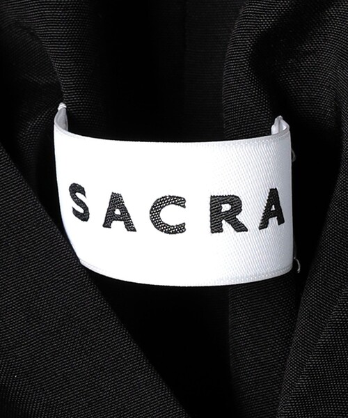 SACRA（サクラ）の「＜SACRA＞Vネック オールインワン