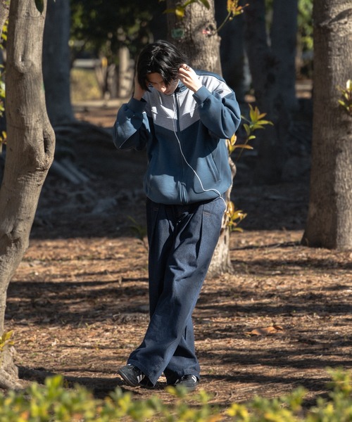 Adoon plain(アドーンプレーン)の「バイカラースウェットトラックジャケット(ジャージ・メンズ・ダークブルー・MEDIUM/LARGE)」の18枚目の写真