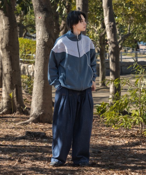 Adoon plain(アドーンプレーン)の「バイカラースウェットトラックジャケット(ジャージ・メンズ・ダークブルー・MEDIUM/LARGE)」の16枚目の写真