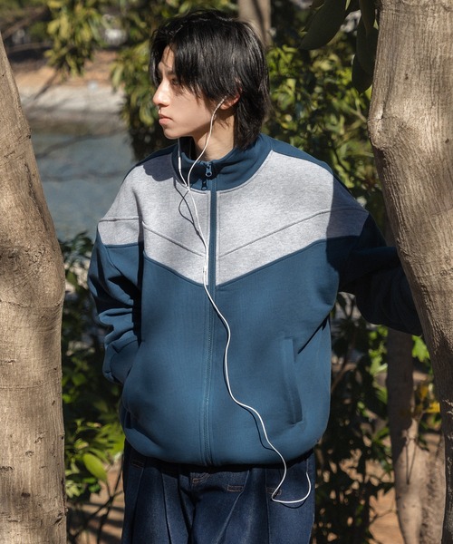 Adoon plain(アドーンプレーン)の「バイカラースウェットトラックジャケット(ジャージ・メンズ・ダークブルー・MEDIUM/LARGE)」の12枚目の写真