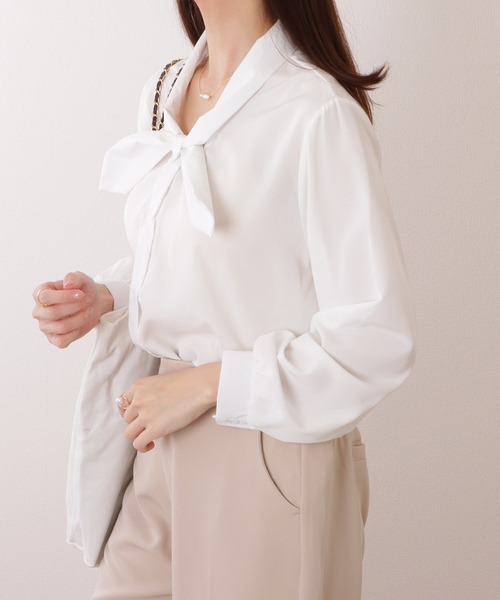 Lace Ladies(レースレディース)の「ボウタイ付き とろみ ベーシック 長袖 ブラウス(シャツ/ブラウス・レディース・ホワイト/ブルー・XL/L/M/S)」の12枚目の写真