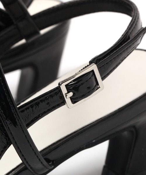 LEPSIM（レプシィム）の「アシメヒールパンプス　994934（パンプス・レディース・シルバー/オフホワイト/ブラック・LARGE/MEDIUM）」の7枚目の写真