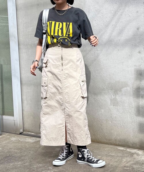 fredy emue（フレディエミュ）の「ポケ付きカーゴスカート（スカート・レディース・ベージュ/カーキ・36/38）」の6枚目の写真