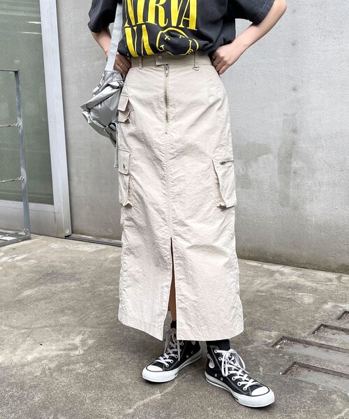 fredy emue（フレディエミュ）の「ポケ付きカーゴスカート（スカート・レディース・ベージュ/カーキ・36/38）」の7枚目の写真