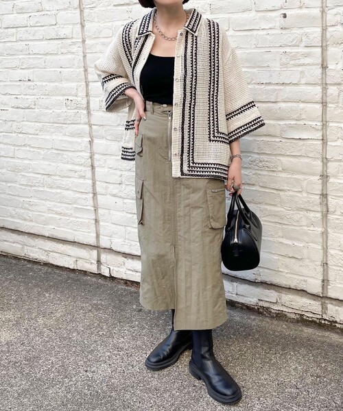 fredy emue（フレディエミュ）の「ポケ付きカーゴスカート（スカート・レディース・ベージュ/カーキ・36/38）」の12枚目の写真