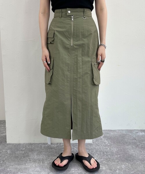fredy emue（フレディエミュ）の「ポケ付きカーゴスカート（スカート・レディース・ベージュ/カーキ・36/38）」の20枚目の写真