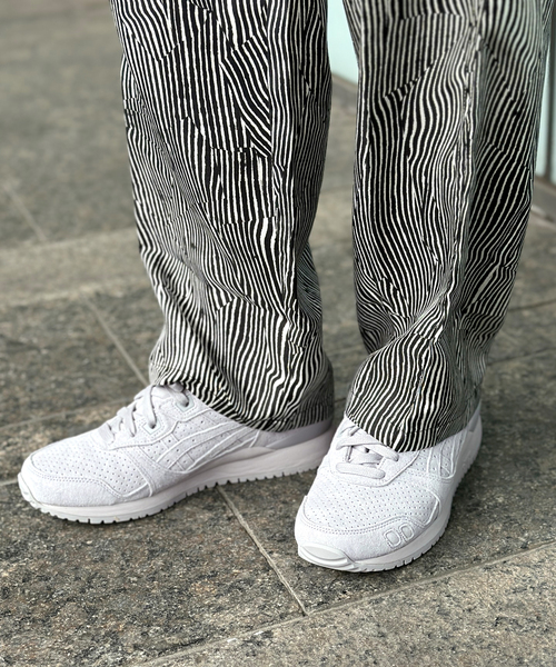 ASICS（アシックス）の「【ASICS / アシックス】GEL-LYTE 3 OG（スニーカー・レディース・チャコールグレー・23.5cm/24cm/24.5cm/25cm）」の2枚目の写真