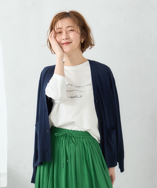 Petit Honfleur(プチオンフルール)の「【UVカット・接触冷感・洗濯可能】Vネックショートカーディガン(カーディガン/ボレロ・レディース・ネイビー/アイボリー/グレー・M/L)」の3枚目の写真
