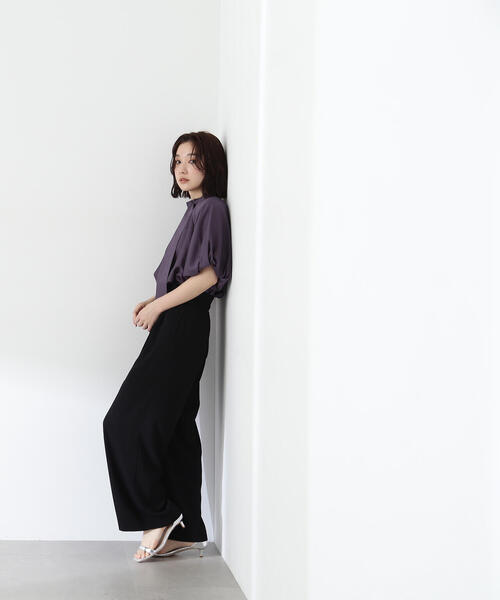 NATURAL BEAUTY BASIC(ナチュラルビューティーベーシック)の「◇ベルテッドバックサテンパンツ(その他パンツ・レディース・ブラック/マスタード・MEDIUM/SMALL)」の7枚目の写真