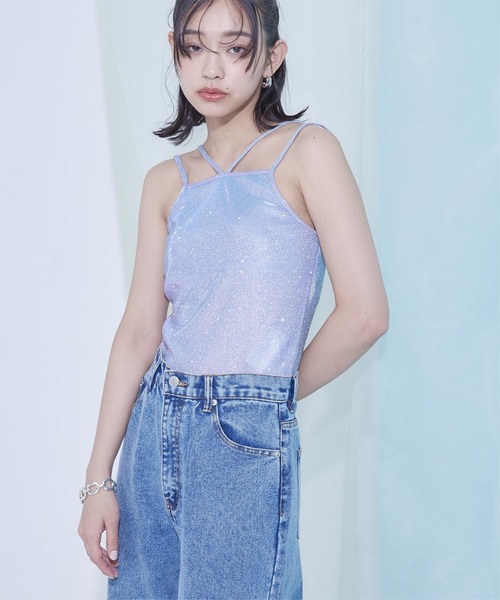 miette（ミエット）の「カップ付きラメホルターキャミソール（キャミソール・レディース・ブルー/グリーン/ブラック・FREE）」の3枚目の写真