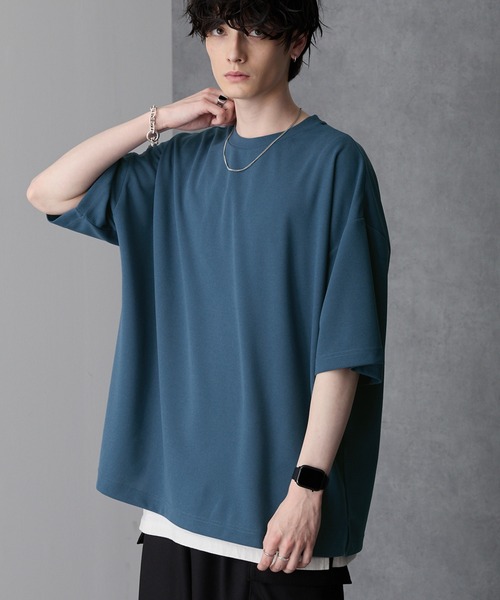 MONO-MART(モノマート)の「クールドライアムンゼン オーバーサイズサイドスリットベーシックカットソー(Tシャツ/カットソー・メンズ・ネイビー/チャコール/アイボリー/ブルー/ワイン/ブラック/ダークブラウン/ピンク/ライトグレー/ミント・S/L/M)」の8枚目の写真
