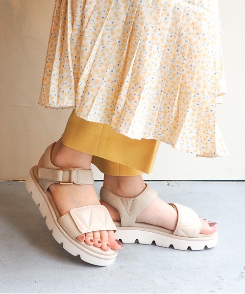 あしながおじさん（アシナガオジサン）の「パデットサンダル　1310235（サンダル・レディース・ブラック/アイボリー/ライトブルー/ライトグリーン・22.5cm/23.0cm/23.5cm/24.0cm/24.5cm/24cm/23cm）」の2枚目の写真