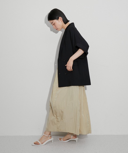 新品ADAM ET ROPE'サステナブル・ショートスリーブシャツJKブラック アダム エ ロペ ADAM ET ROPE' 【サステナブル】・【新色追加
