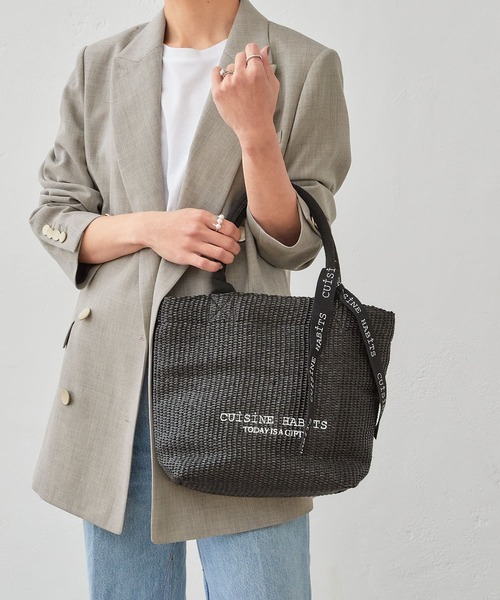 CUISINE HABITS（クイジーヌハビッツ）の「HORIZONTAL TOTE ラフィア風（トートバッグ・レディース・ブラック/アイボリー・フリー）」の11枚目の写真