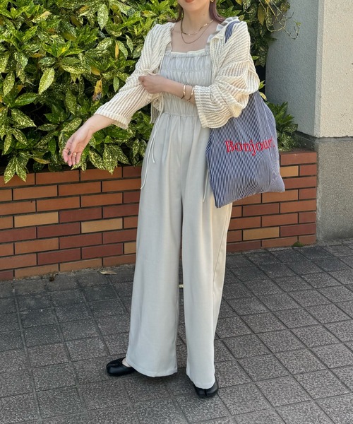 y/m by misato(イムバイミサト)の「エステルツイルシャーリングサロペット(サロペット/オーバーオール・レディース・アイボリー/ブラック・FREE)」の19枚目の写真
