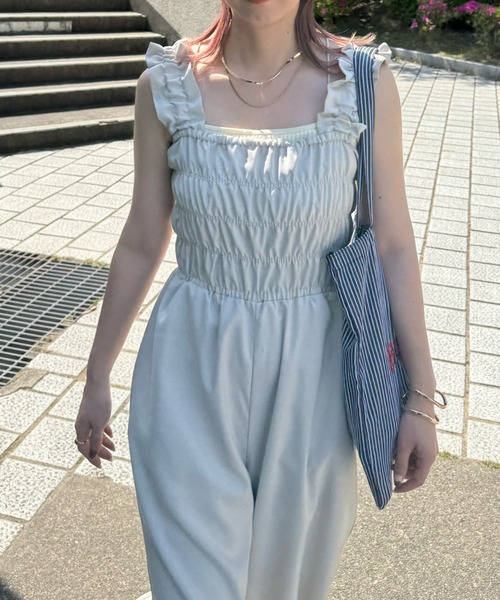y/m by misato(イムバイミサト)の「エステルツイルシャーリングサロペット(サロペット/オーバーオール・レディース・アイボリー/ブラック・FREE)」の10枚目の写真